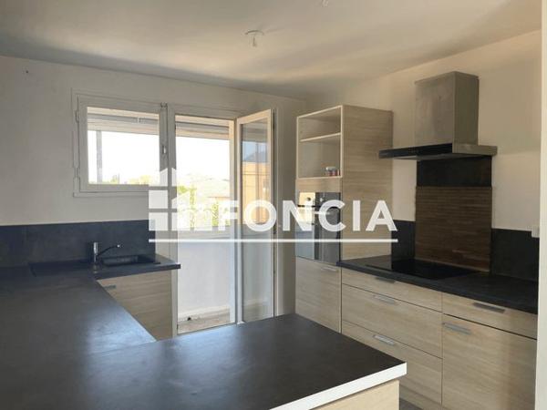 Location Appartement 4 pièces 67.37 m² - RESIDENCE SAINT LAZARE - 540 AVENUE DES MARTYRS DE LA RESISTANCE Brignoles 83170