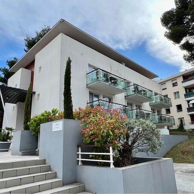 Antibes (06600) A vendre sur Antibes 2 pièces avec terrasse et parking privatif