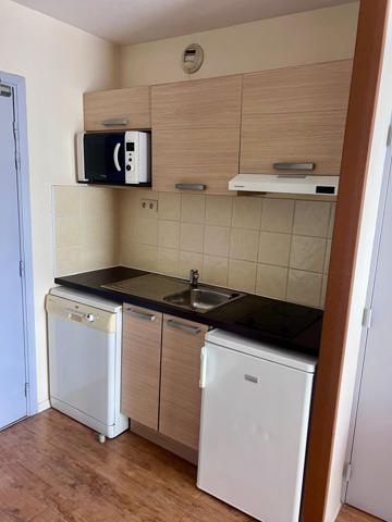 Antibes (06600) A vendre sur Antibes 2 pièces avec terrasse et parking privatif