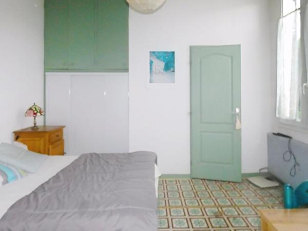 Maison de ville plain pied 102m² sur terrain arboré de 261m² avec garage