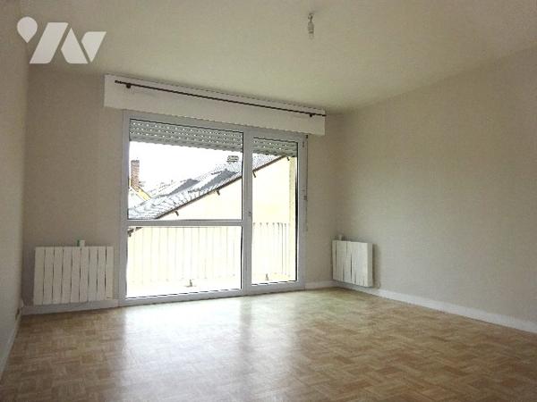 APPARTEMENT F2 LOUE AU CENTRE DE NOGENT LE ROTROU