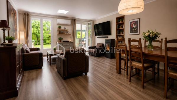 Au cœur du village Kaufman, venez découvrir ce beau plain-pied avec grande extension véranda et combles aménagés ! 

D'une surface de 150 m2 au total, cette maison se compose au RDC d'une entrée, d'une cuisine ouvrable sur le séjour + grande extension véranda récente de 30 m2 environ isolée et chauffée par une pompe à chaleur. Accès à un très beau jardin sans vis-à-vis. 
Accès garage et buanderie. 

Toujours au RDC, une SDB et trois chambres dont une suite parentale avec accès au jardin et salle d'eau privative.
Dans les combles aménagés, deux belles chambres et une pièce d'eau. Au total 4 chambres et un bureau. 

Situation idéale, au CALME et proches écoles et commerces.
Prestations énergétiques récentes : double vitrage, pompe à chaleur,  panneaux solaires.. pour un DPE en B et une gestion maîtrisée de l'énergie !


Visite sur RDV