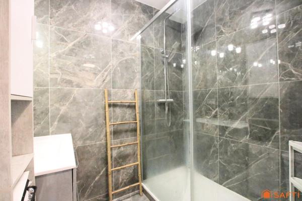 Appartement 4/5 pièces proches des transports.