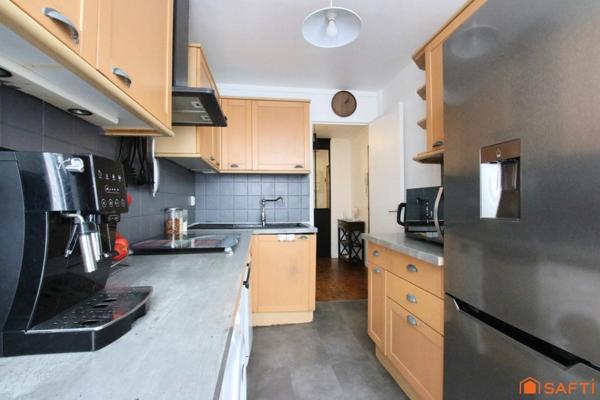 Appartement 4/5 pièces proches des transports.