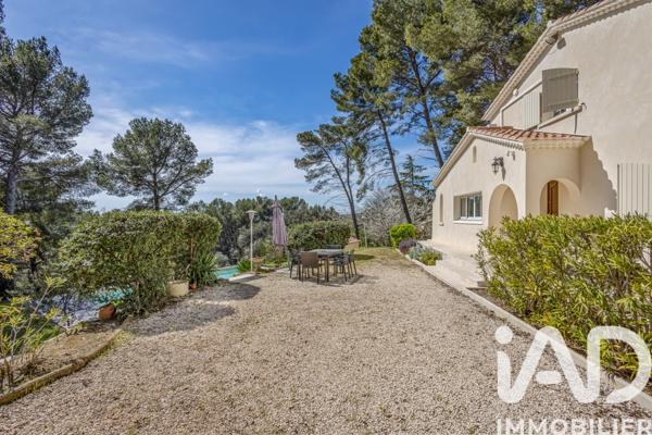 Maison à vendre 6 pièces 170 m² Éguilles