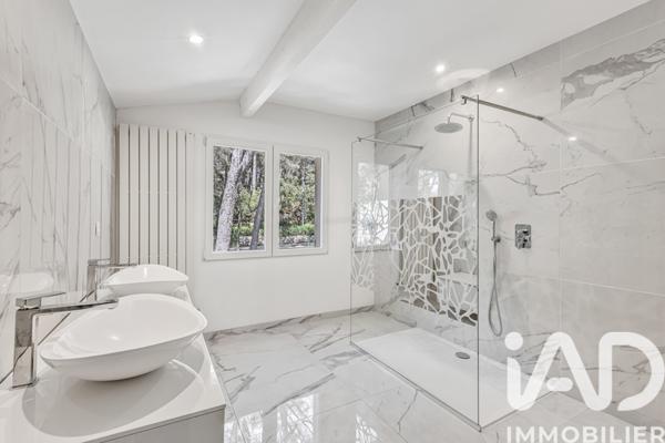 Maison à vendre 6 pièces 170 m² Éguilles