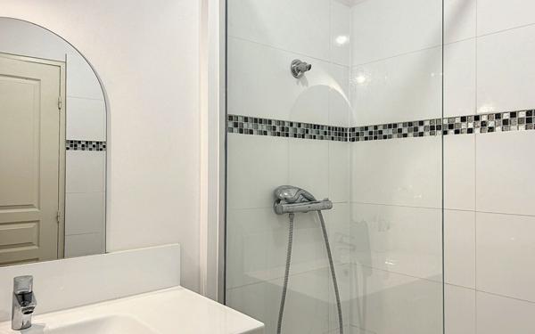 Appartement à louer    3 pièces •  Tours