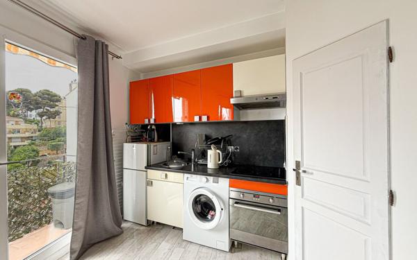 Appartement à vendre    1 pièce • 23 m2 Cannes