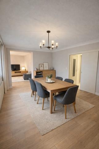 LES SORINIERES : Grande Maison Familiale à rénover en plein coeur du bourg