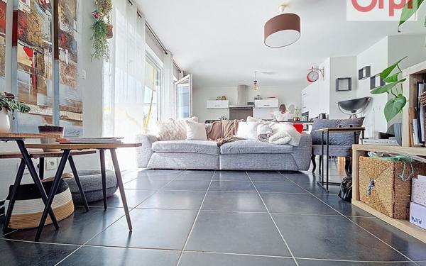 Appartement à vendre    3 pièces • 75 m2 Annemasse