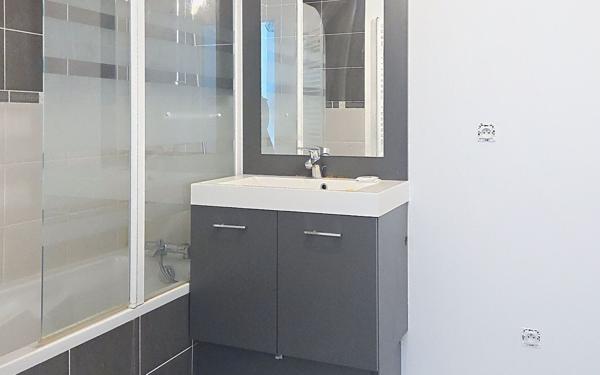 Appartement à vendre    3 pièces • 75 m2 Annemasse