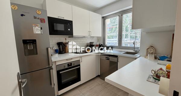 À vendre Appartement 2 pièces 48.5 m² - Paris 75015