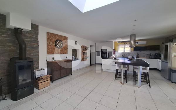 Maison à vendre    5 pièces •  Saujon