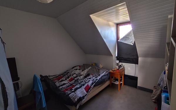 Appartement à louer    3 pièces • 72,14 m2 Pleyber-Christ