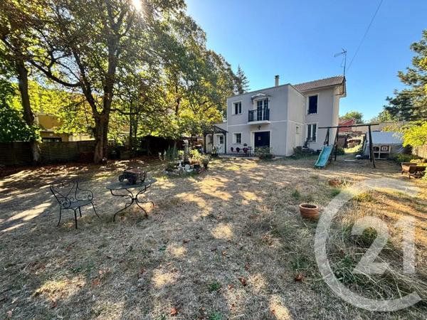 Maison à vendre  7 pièces - 172,36 m 2   BEAUCHAMP  - 95