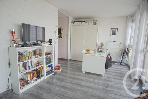 Appartement Studio à vendre  1 pièce - 29,84 m 2   VIGNEUX SUR SEINE  - 91