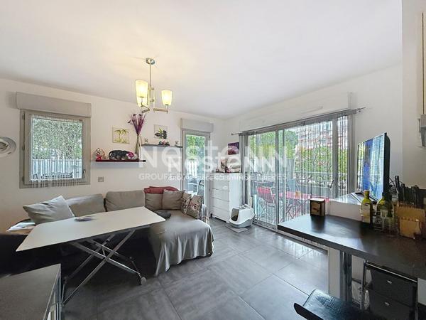 Cannes - 3 pièces 56m2 - terrasse 61m2 - très bon état