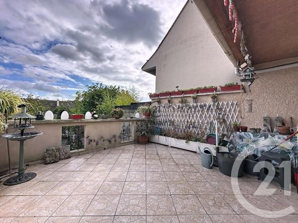 Maison à vendre  5 pièces - 95,02 m 2   CHELLES  - 77