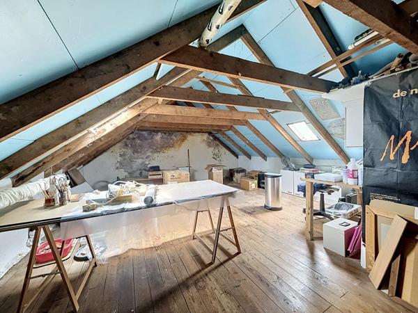 GUILERS - MAISON NON MITOYENNE  - RENOVATION COMPLETE