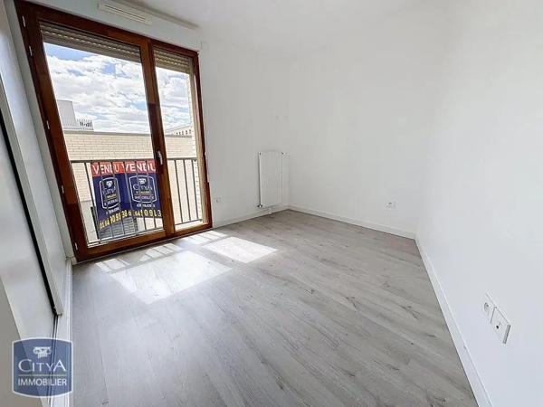 Appartement à louer 4 pièces 73.35m² Brétigny-sur-Orge (91220)