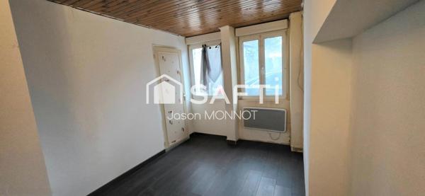 Maison entièrement rénovée À Leuglay