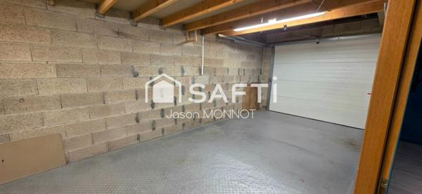 Maison entièrement rénovée À Leuglay