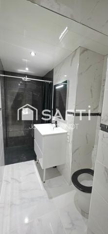 Maison entièrement rénovée À Leuglay