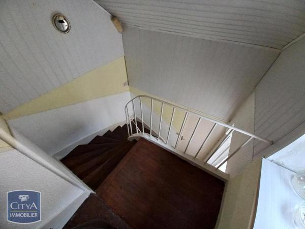 Immeuble à vendre 240m²