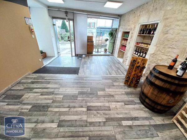 Immeuble à vendre 240m²