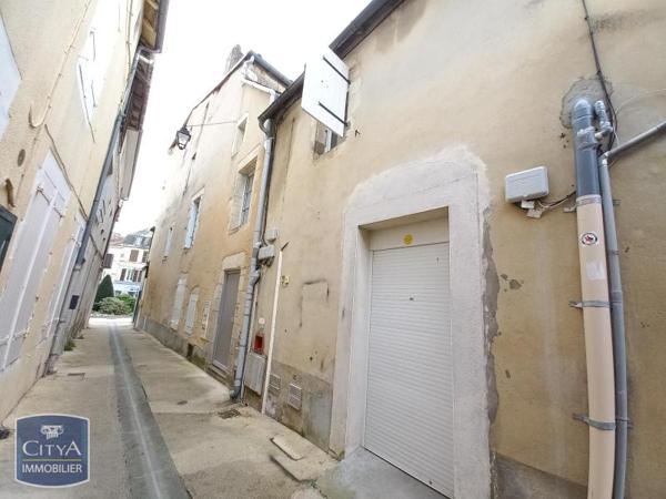 Immeuble à vendre 240m²