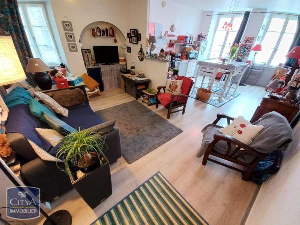 Immeuble à vendre 240m²