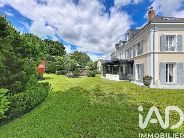 Maison à vendre 14 pièces 620 m² Magny-le-Hongre