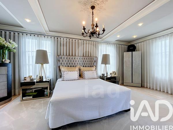 Maison à vendre 14 pièces 620 m² Magny-le-Hongre