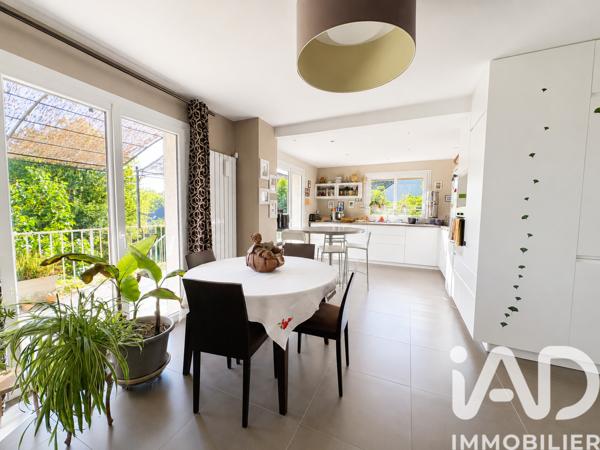 Maison à vendre 7 pièces 143,42 m² Briis-sous-Forges