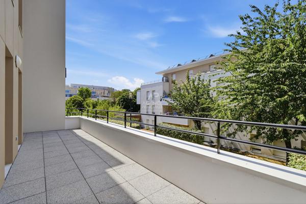 Appartement Saint Germain En Laye 2 pièces 44.78 m2 262 500 € **  - Référence  18534