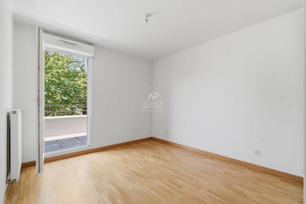 Appartement Saint Germain En Laye 2 pièces 44.78 m2 262 500 € **  - Référence  18534