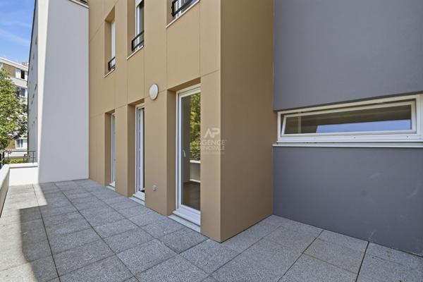 Appartement Saint Germain En Laye 2 pièces 44.78 m2 262 500 € **  - Référence  18534