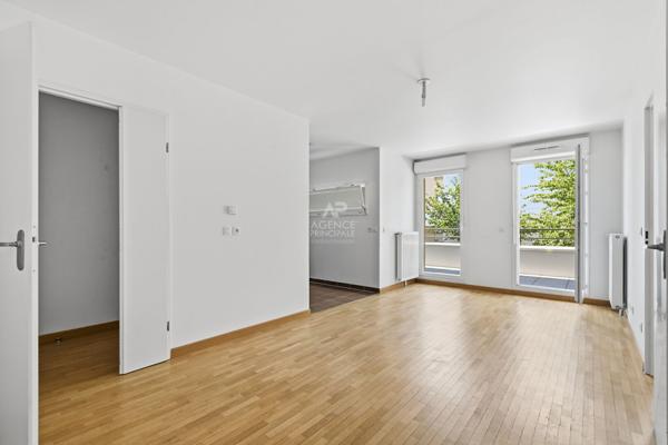 Appartement Saint Germain En Laye 2 pièces 44.78 m2 262 500 € **  - Référence  18534