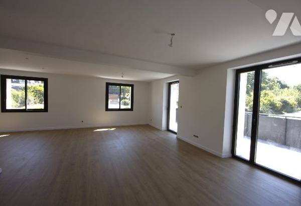 Appartement T4 de 103m², terrasse, garage