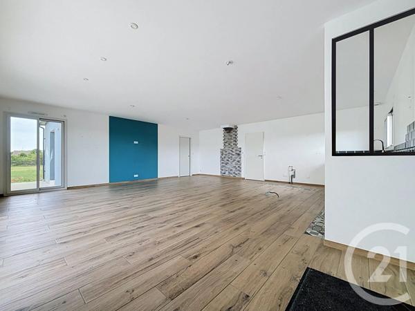 Maison à vendre  4 pièces - 120,93 m 2   ARGENTAN  - 61