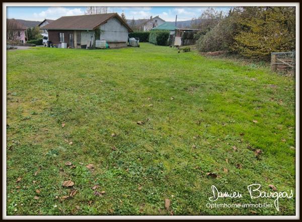 Terrain constructible de 874 m² à Pougny, emplacement privilégié à la frontière suisse