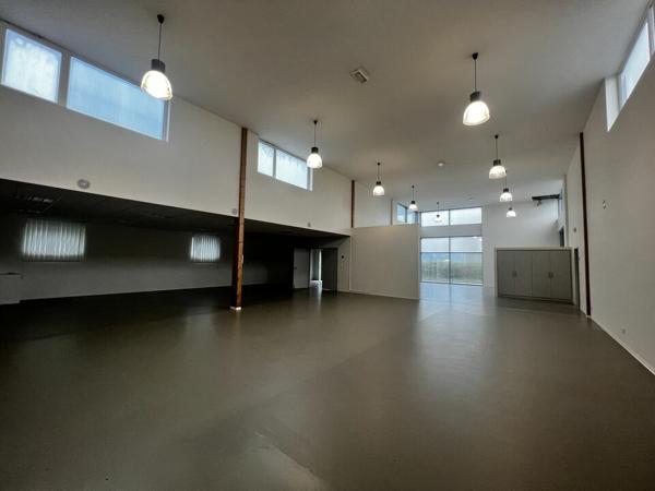 BUREAUX à LOUER de 476 m²