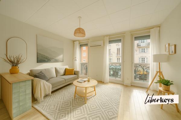 Bel Appartement  53 m² dans immeuble haussmannien – Notre-Dame-du-Mont
