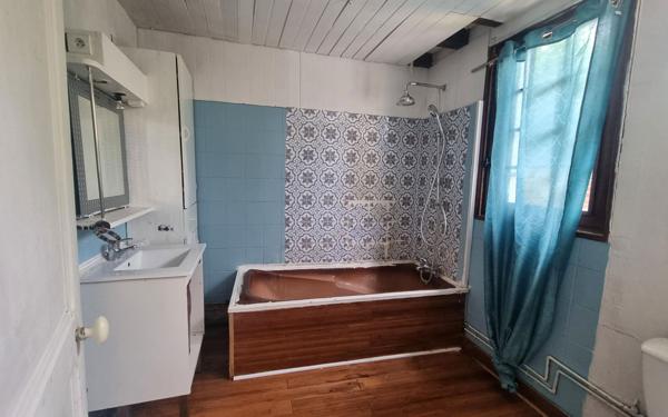 Maison à vendre    5 pièces •  Nesles-la-Vallée