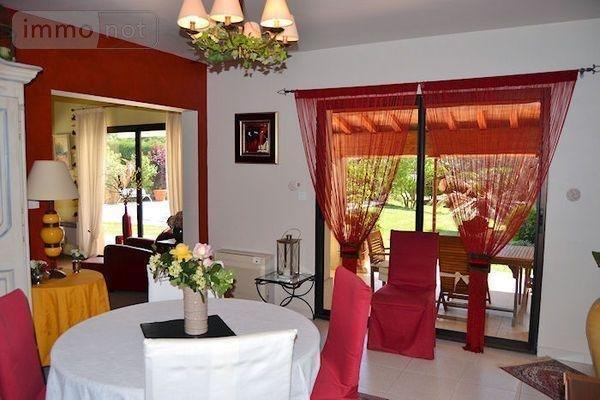 Villa à vendre à Saint-Martin-de-Crau dans les Bouches-du-Rhône (13310), ref : 075/142