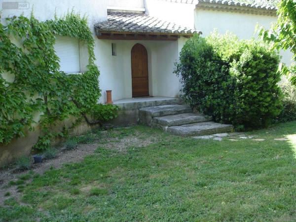 Villa à vendre à Saint-Martin-de-Crau dans les Bouches-du-Rhône (13310), ref : 075/142