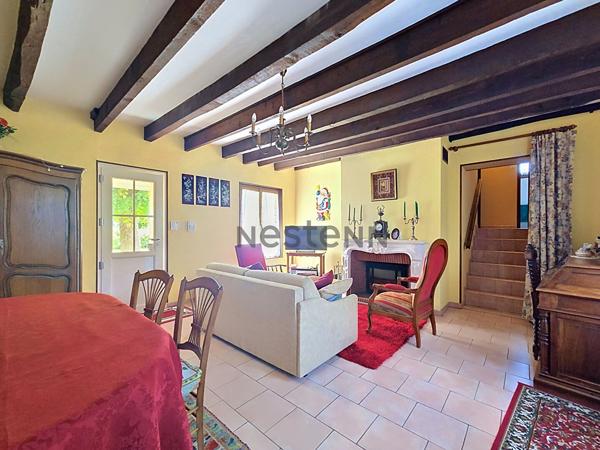 Maison 4 chambres à Larcay