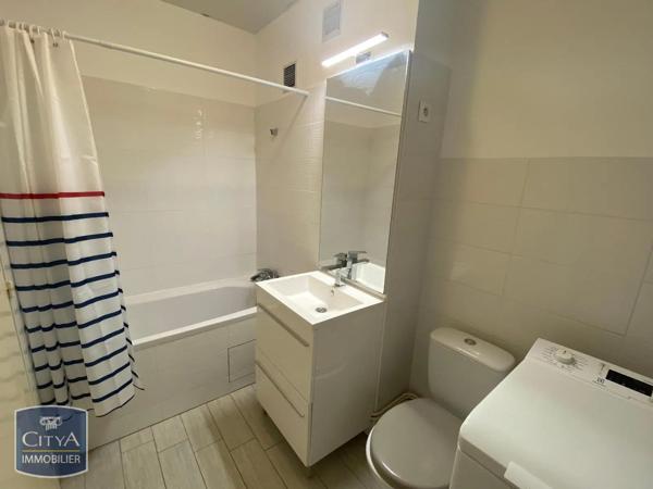 Appartement à louer 1 pièce 32m² Saumur (49400)