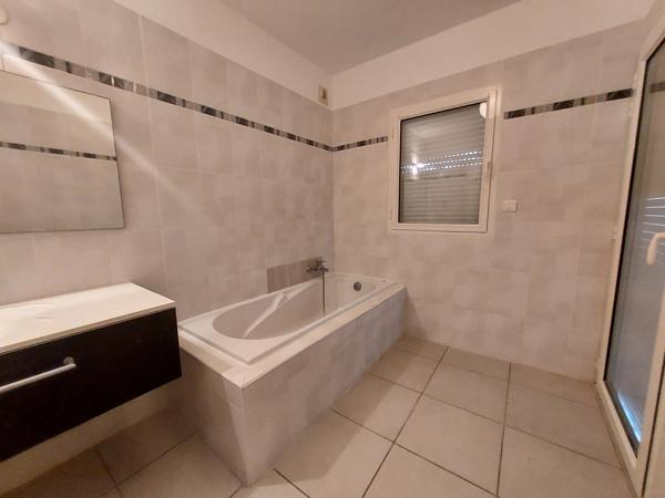 Ajaccio Sanguinaires T4 120m² avec 400m² de jardin en bord de mer