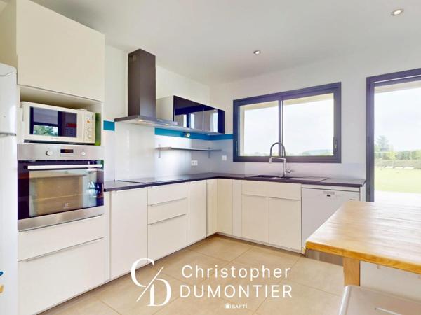 Maison familiale – 205 m² – Terrain 4 000 m² – Proche Pont-l’Évêque